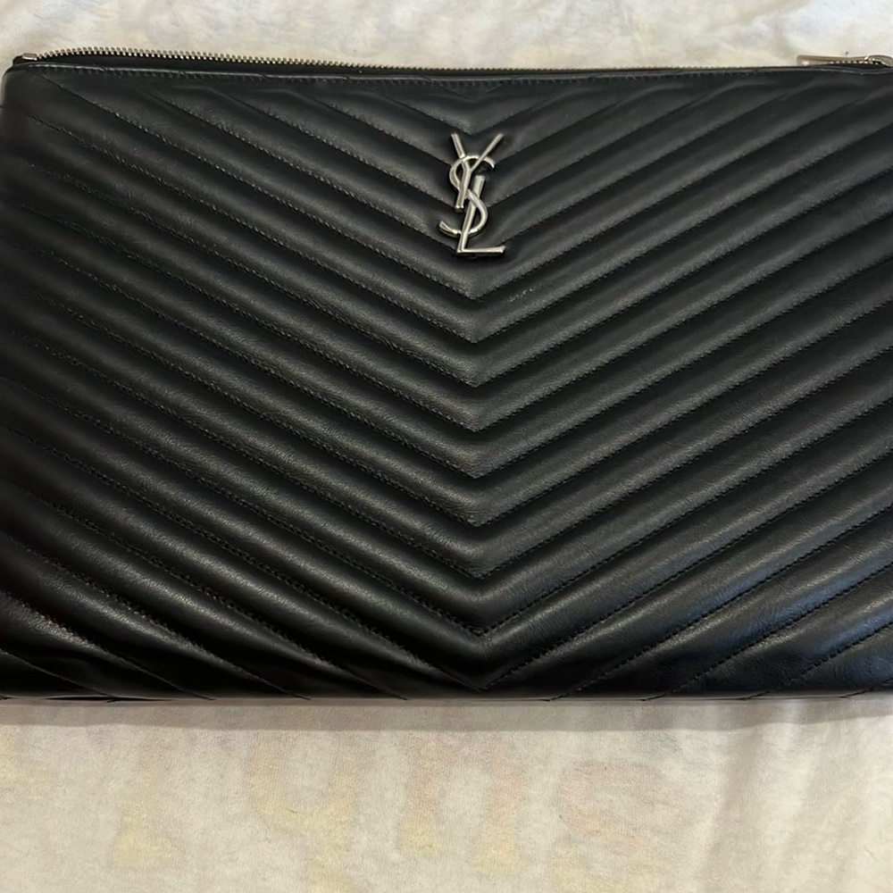 Saint Laurent clutch